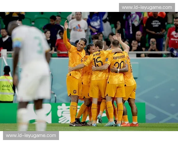 橙色风暴与红色坚毅：奥地利与荷兰，一场足球与文化的双重奏